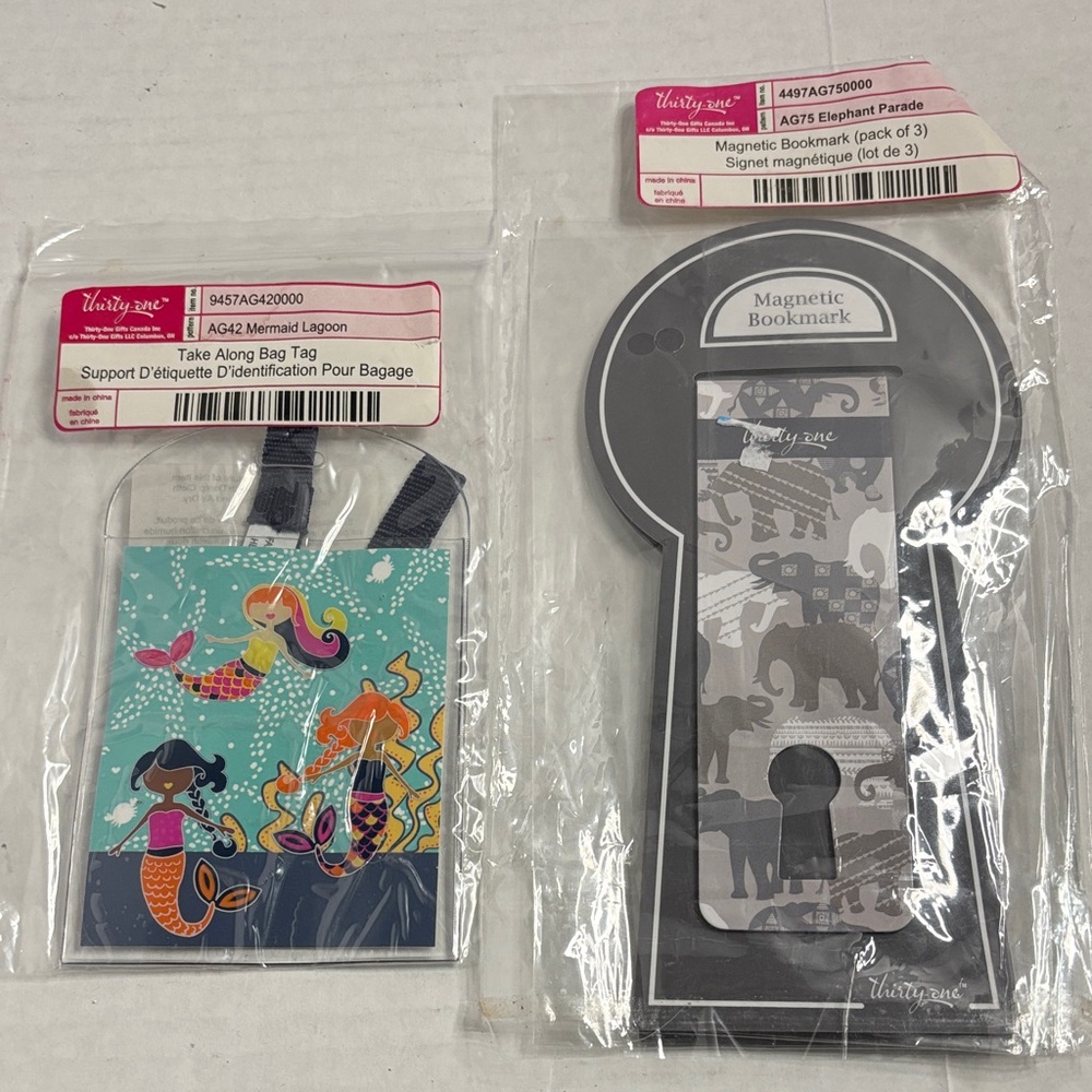 NEW Thirty One 31 Magnetic Bookmark & Take Along Bag Tag New